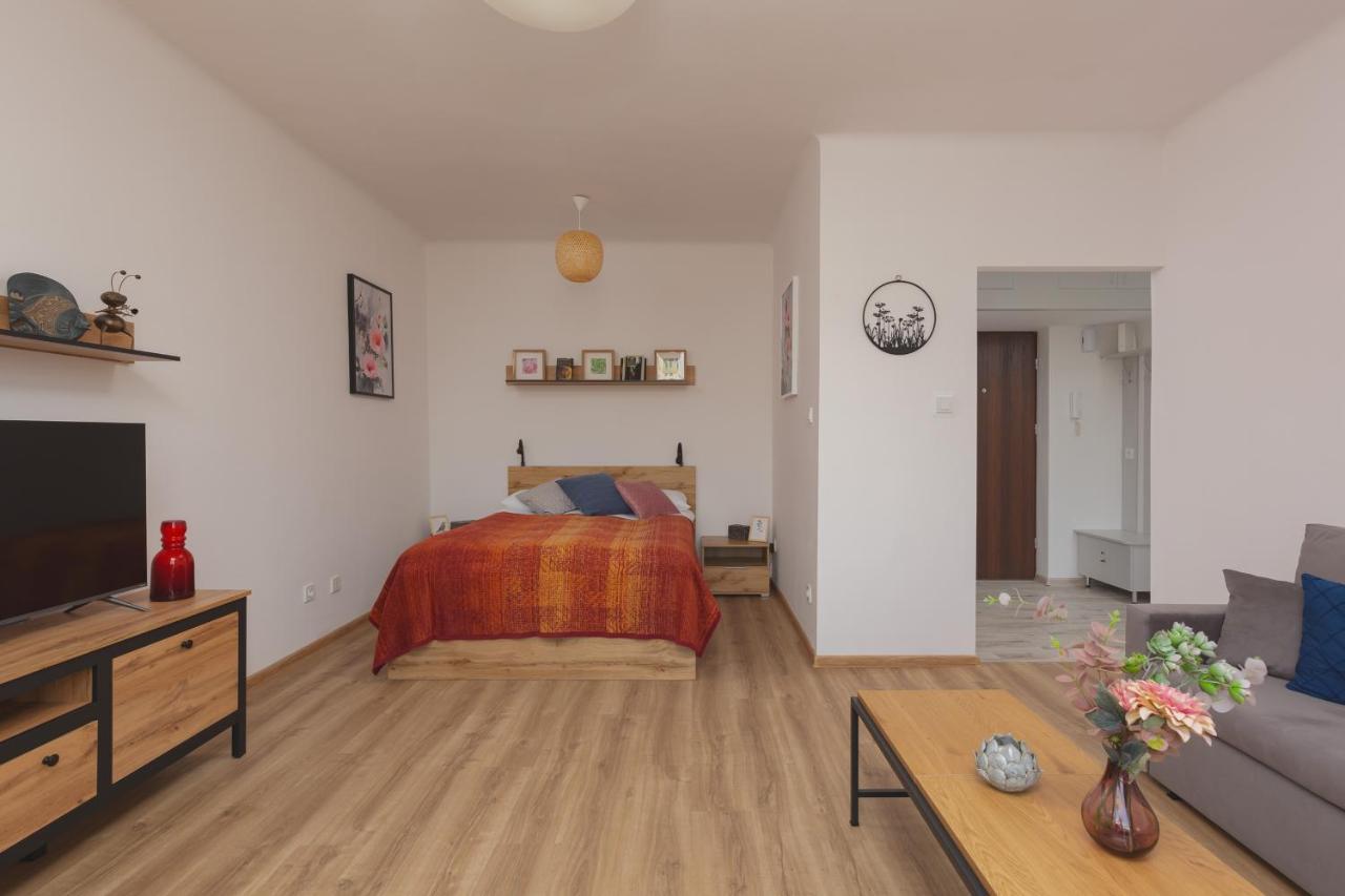 Apartament Center By Renters